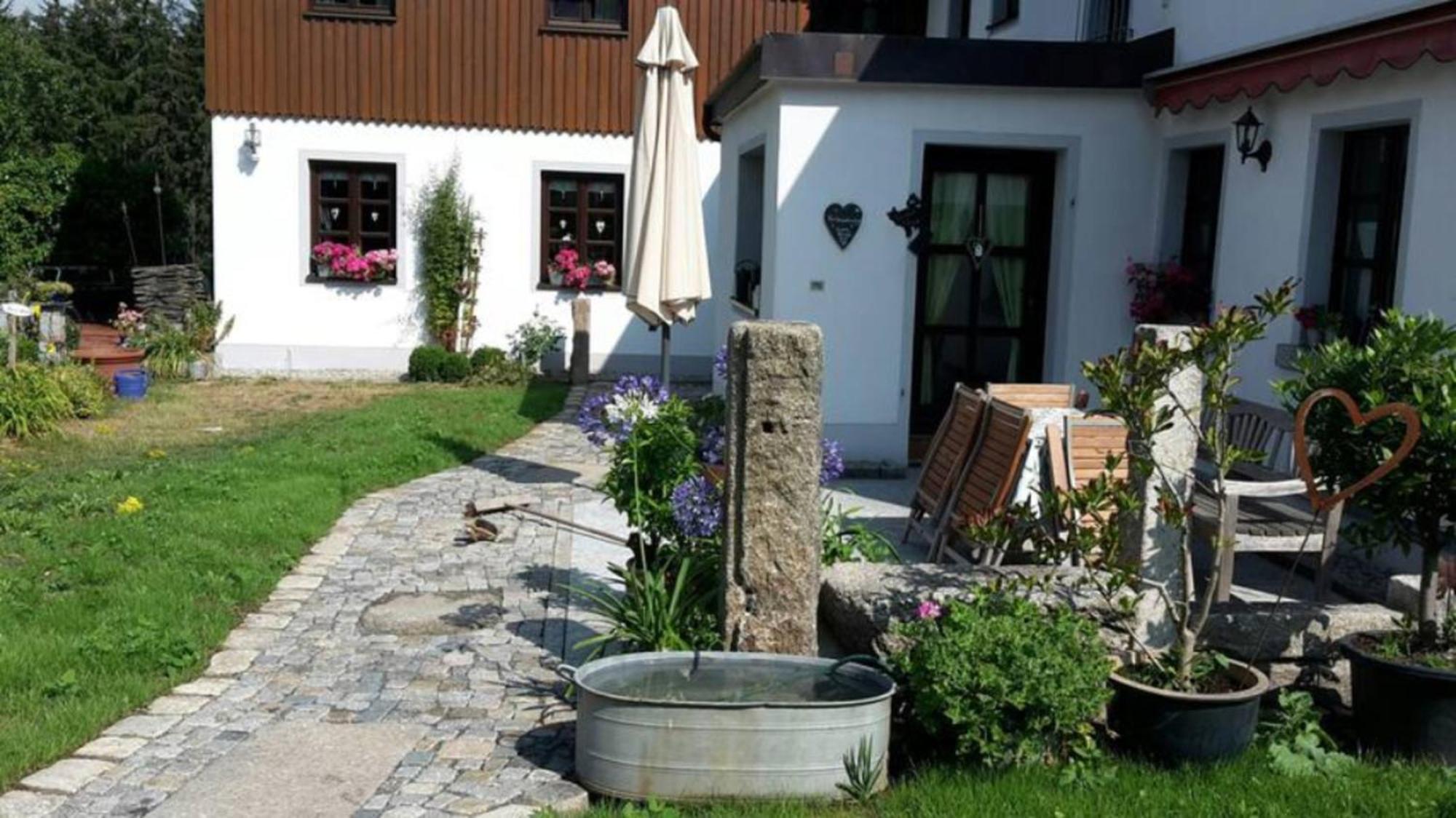Ferienwohnung Tretter Reuth bei Erbendorf Luaran gambar
